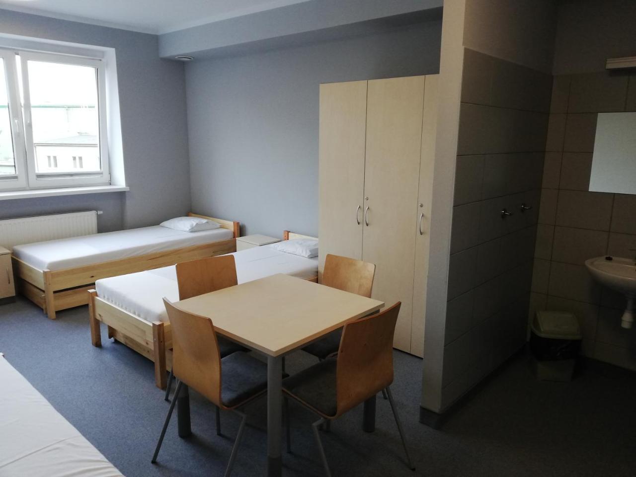 Hostel Guido Zabrze Exteriör bild