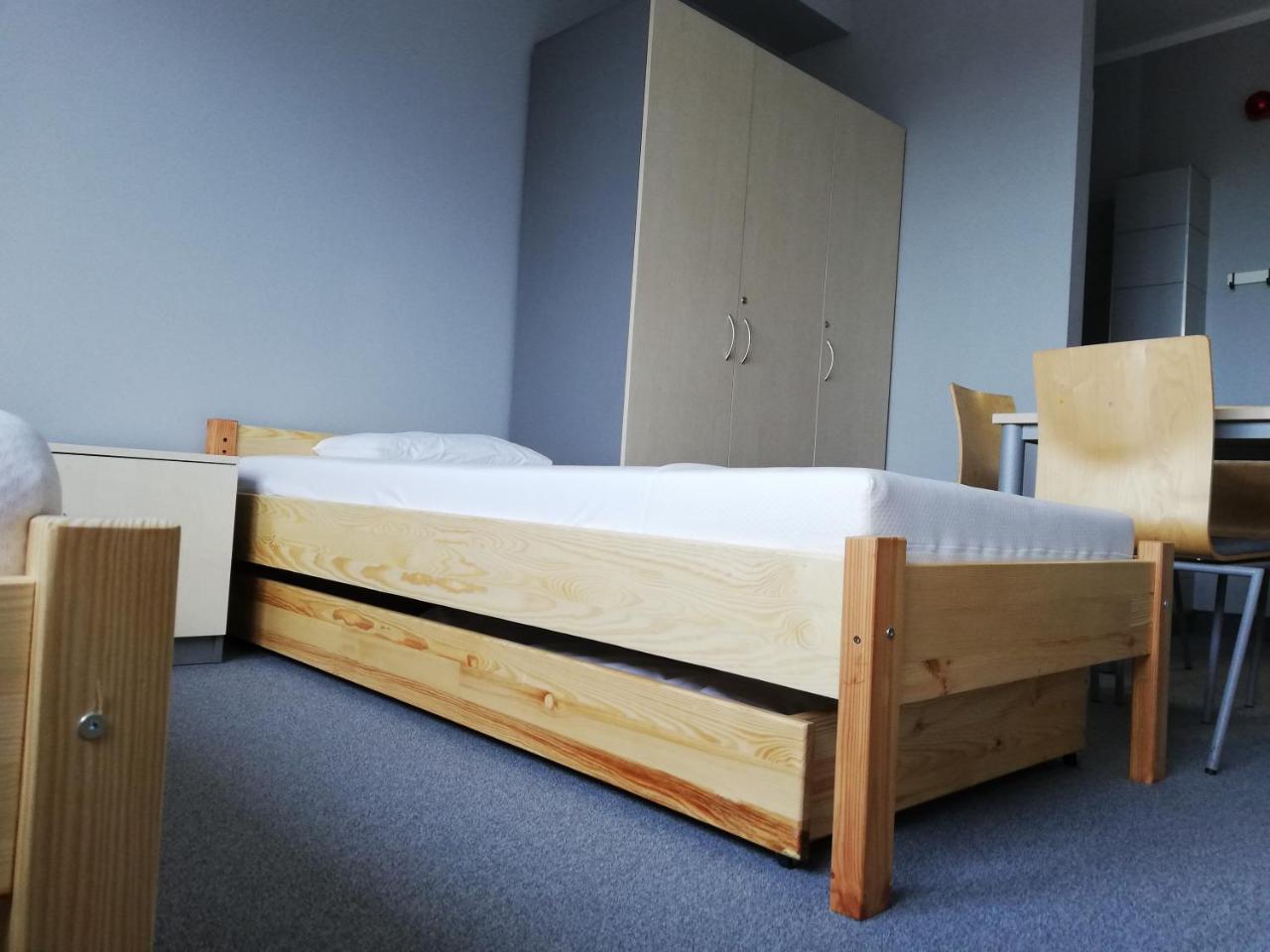 Hostel Guido Zabrze Exteriör bild